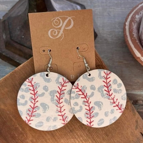 NEW Leopard Baseball Earrings - Picture 6 of 6